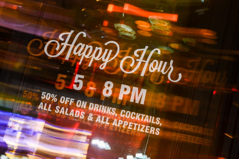 Bistrobar Live Hamra on Saturday Night